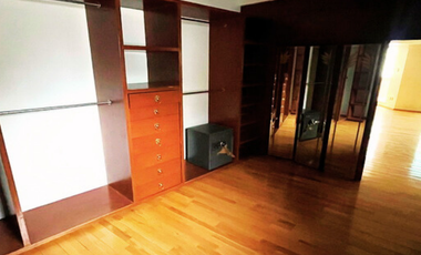 Casa en venta FUENTES DEL PEDREGAL  en cerrada y con jardín