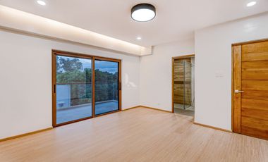 Notable Brand New Modern Duplex Unit For Sale in Kapitolyo, Pasig City