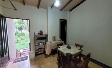 SE ARRIENDA CASA COMERCIAL EN LA CRA 7 CERCA AL LAGO, VIA PRINCIPAL.