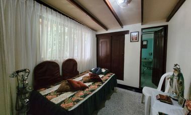 SE ARRIENDA CASA COMERCIAL EN LA CRA 7 CERCA AL LAGO, VIA PRINCIPAL.