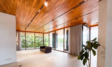 MODERN MASTERPIECE IN WHITE PLAINS Ultra-Luxury Smart Home in a Prime Quezon City Enclave