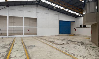Bodega Industrial de 1890 m2 San Pedro Cholula  con anden y transformador