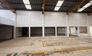 Bodega Industrial de 1890 m2 San Pedro Cholula  con anden y transformador