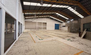 Bodega Industrial de 1890 m2 San Pedro Cholula  con anden y transformador