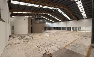 Bodega Industrial de 1890 m2 San Pedro Cholula  con anden y transformador