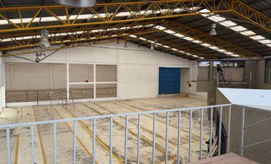 Bodega Industrial de 1890 m2 San Pedro Cholula  con anden y transformador