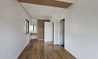 4 Bedroom Single Detached House and Lot  for Sale in The Pakplace Village, Imus, Cavite