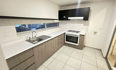 VENTA DE CASA EN BARLOVENTO, SANTA MONICA