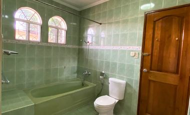 FOR LEASE | 1000 sqm House & Lot in Bel-Air 3 Village near Urdaneta, Forbes, Makati CBD