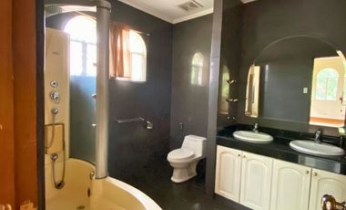 FOR LEASE | 1000 sqm House & Lot in Bel-Air 3 Village near Urdaneta, Forbes, Makati CBD