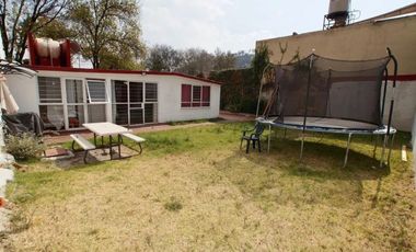 Venta casa en Jardines de San Mateo