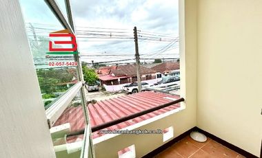 ทาวน์เฮาส์ ศุภลักษณ์ ลําลูกกา-คลอง 7 เนื้อที่ 16 ตร.ว (ซอยเทศบาล, ใกล้ตลาดชัชวาล คลอง 7) ตำบลลำลูกกา อำเภอลำลูกกา ปทุมธานี