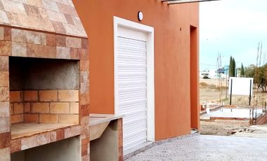 Vendo Departamento en PH a Estrenar. Barrio Cerrado (sin Expensas). 2 Dormitorios. Patio. Parrilla. Se Entrega Amueblado.