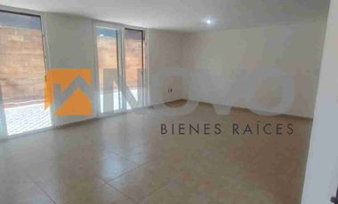 Renta casa Galicia normal en Corregidora Querétaro