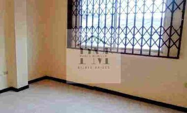 Edificio en Venta, Norte de Guayaquil, Avenida Juan Tanca Marengo, NEGOCIABLE