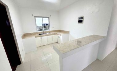 Modern 2Storey House for Rent in Fountain Grove