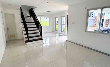Modern 2Storey House for Rent in Fountain Grove