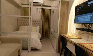 FOR RENT FULLY FURNISH BRANDNEW CONDO UNIT