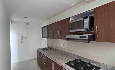 Venta de casa de dos pisos en conjunto cerrado al oriente de la ciudad,entrada por el barrio la rioja de la ciudad de neiva.