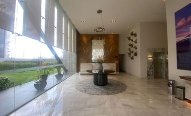 Departamento en Renta en Torre UMA, frente a Solesta