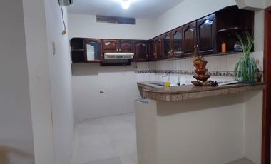 casa rentera de venta en manta zona norte R/H