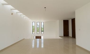 Casa en Venta, Residencial Praderas del Mayab. Conkal, Yucatán