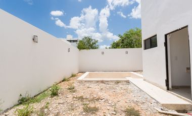 Casa en Venta, Residencial Praderas del Mayab. Conkal, Yucatán