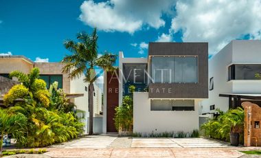 Casa en Renta, Lagos del Sol, Cancún Centro, Cancún