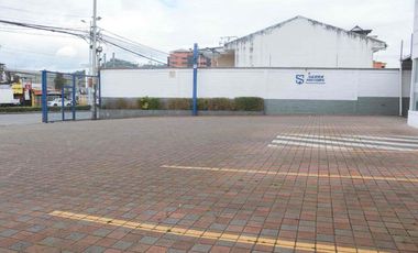 amplio terreno en venta con área de oficinas ideal para todo con IPRUS para 6 pisos