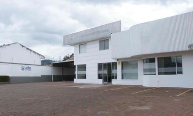 amplio terreno en venta con área de oficinas ideal para todo con IPRUS para 6 pisos