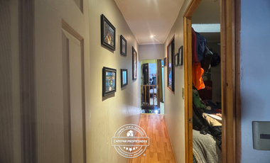 VENDE C ASA DE DOS PISOS EN EL BOSQUE