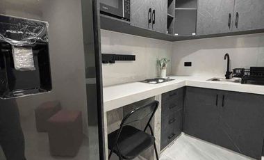 Se Alquila Moderna Suite de Estreno Full Amoblada y Equipada en Urdesa Central (Incluye servicios)