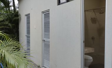 Espaciosa casa de 4 habitaciones ubicada en el sector El Cortijo vía Samborondón