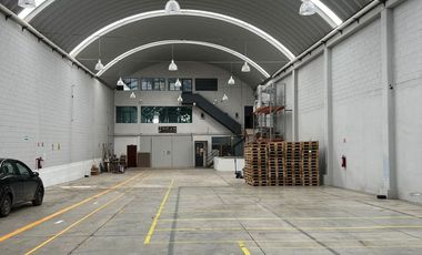 Bodega en renta 1000m2