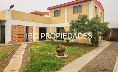 SE VENDE CASA EN AZAPA ARICA