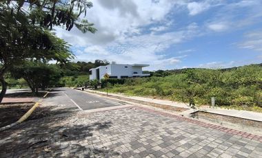 terreno de venta en montecristi golf club villas AM/V