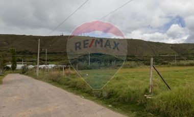 TERRENO EN VENTA #3–SANTIAGO DEL REY-VIA IMBAYA