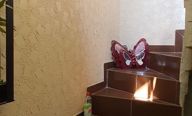 Hermosa casa ampliada en 3 niveles en conjunto cerrado con vigilancia jardines Tultitlan