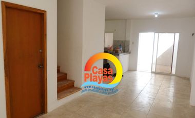 Alquilo Casa por año en Playas Villamil, vía a Data Km 14