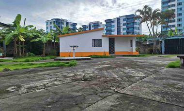 Vendo Casa en la Playa de Tonsupa / Esmeraldas