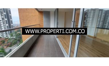 Apartamento en Arriendo Sector Loma de los Benedictinos - Envigado