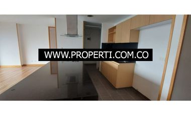 Apartamento en Arriendo Sector Loma de los Benedictinos - Envigado