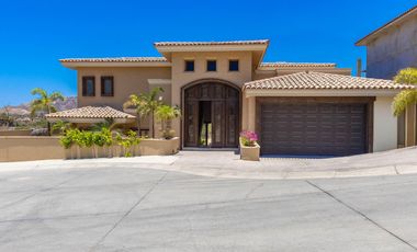 Casa en venta en campo de golf en Los Cabos BCS con beach club