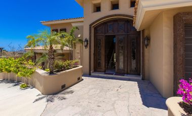 Casa en venta en campo de golf en Los Cabos BCS con beach club