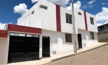 Casas independientes de venta de 3 dormitorios en la Ecuatoriana, Sur de Quito-Ecuador