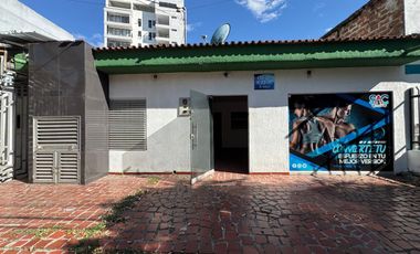 ARRIENDO EXCELENTE INMUEBLE COMERCIAL, BARRIO ALTICO.