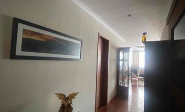 VENDO DEPARTAMENTO HERMOSO 180m MAS TERRAZA Y BALCON, SECTOR BATAN