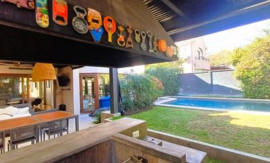 A PASOS DE COLEGIOS Y FULL REMODELADA