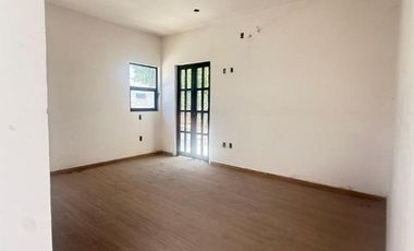 CASA EN VENTA EN LAS FUENTES