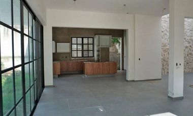 CASA EN VENTA EN LAS FUENTES